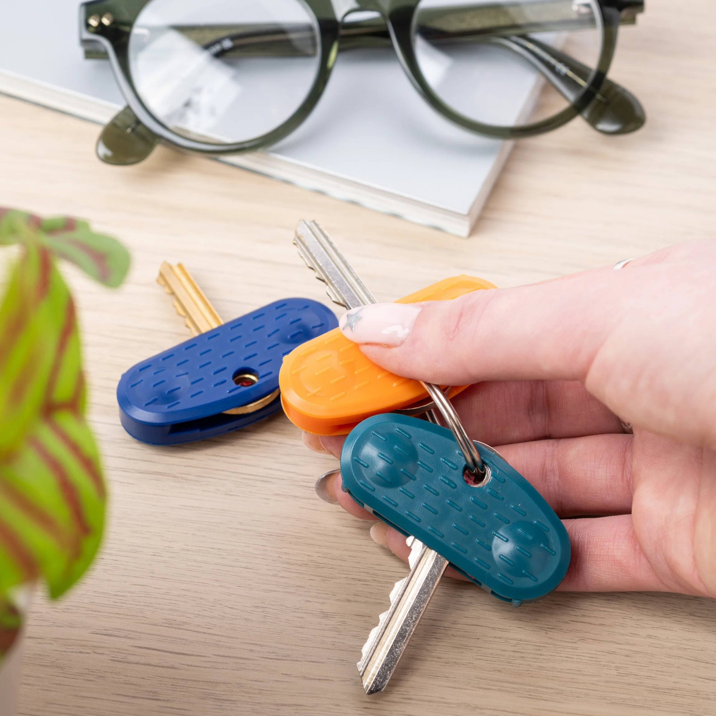 Key Grip Pack of 3 - Easy Turn Key Holder - Image 3